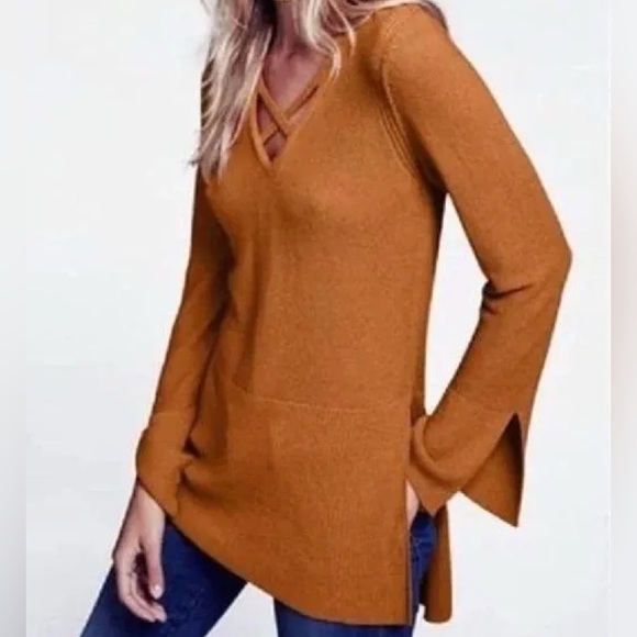Free People | Criss Cross Knit Tunic Sweater (L) - Picture 1 of 9
